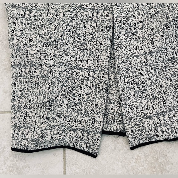 Philosophy Black and White Duster Coat - Picture 6 of 9